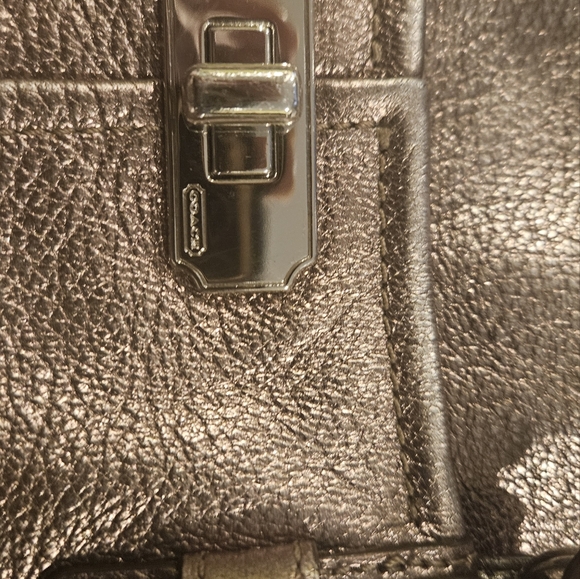 Stylish Metallic Coach Handbag - Picture 2 of 7